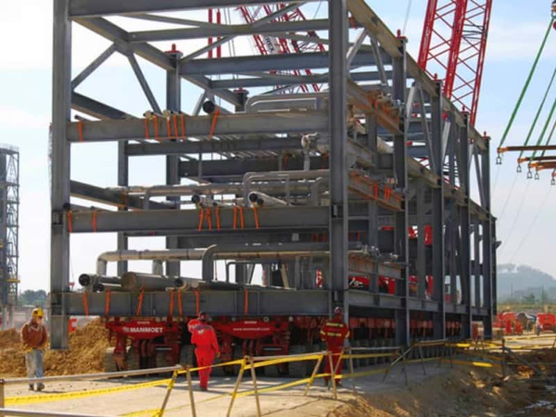 Província de Goiás SPMT Transporte de veículos modulares para bicicletas - Instalação de pontes Serviços de instalação e construção de pontes